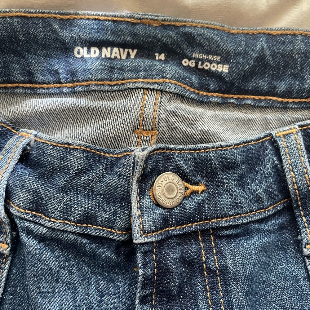 OG Loose “Mom” High Rise Jeans in Size 14 - Picture 13 of 13